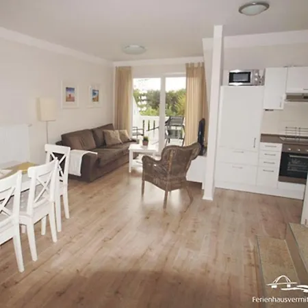 24 Am Gruenen Weg 37a Og Holiday home